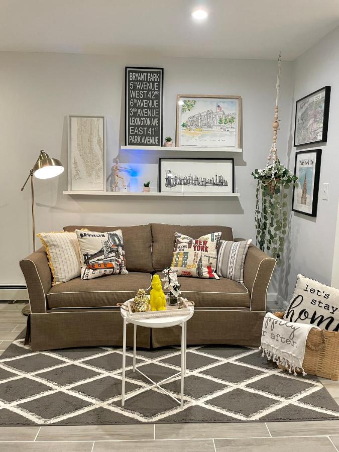 Modern Apartment With Parking & Quick Ride To Manhattan Nueva York Exterior foto